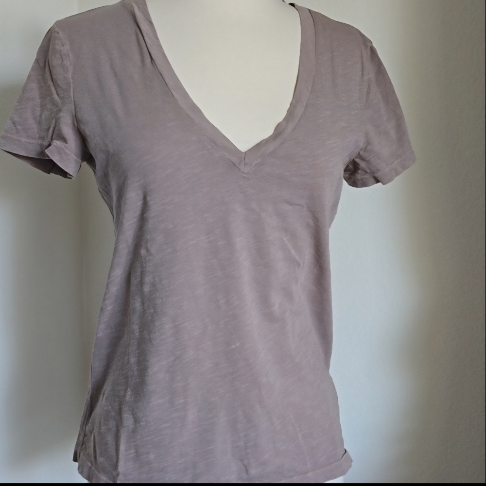 Rowan Tyler Deep V-Neck Baby Slub Tshirt